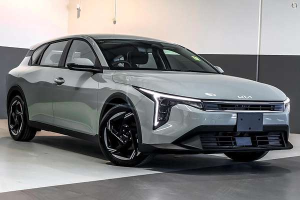 2025 Kia K4 Sport CL4m