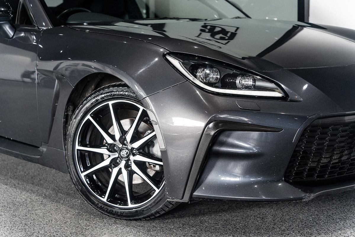 2023 Toyota GR86 GT ZN8