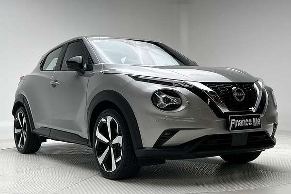 2023 Nissan JUKE ST-L F16