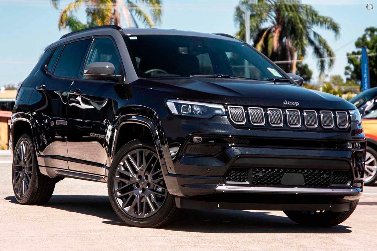 2022 Jeep Compass S-Limited M6