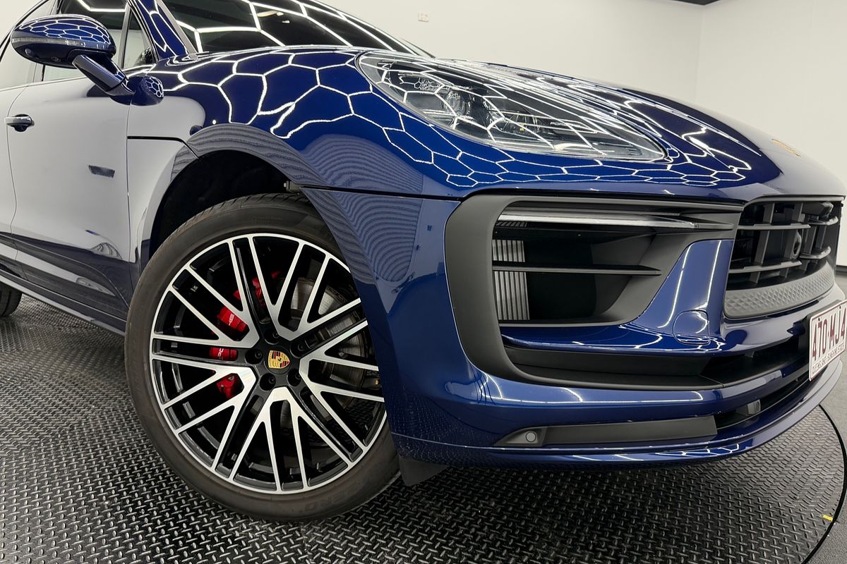 2024 Porsche Macan S 95B