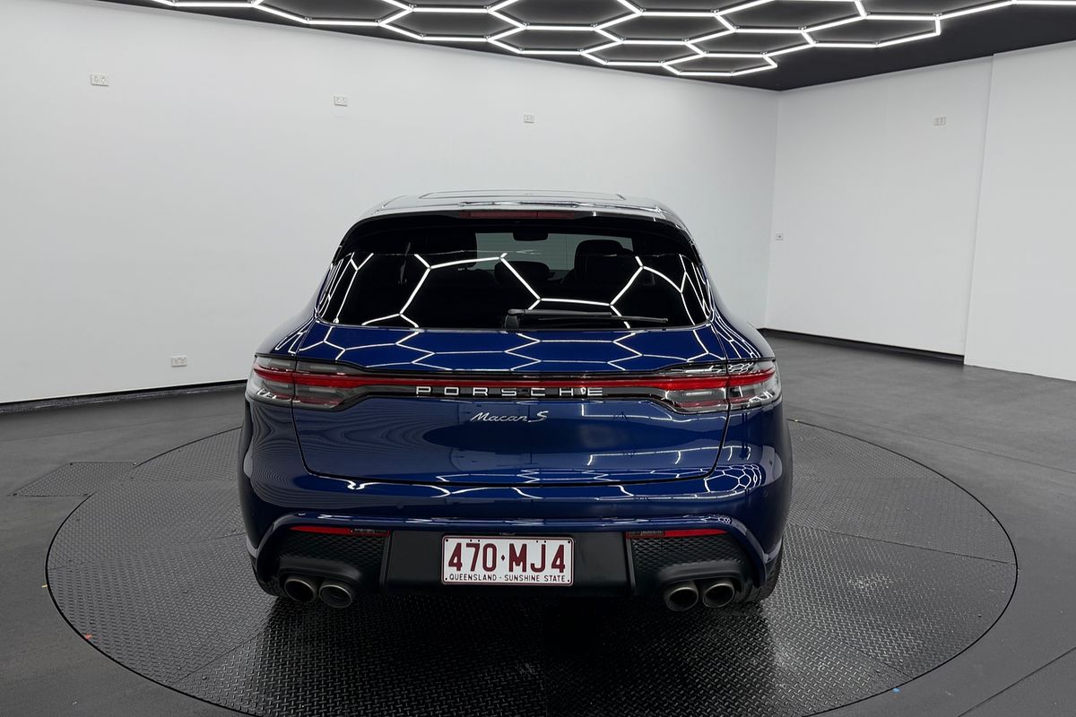 2024 Porsche Macan S 95B