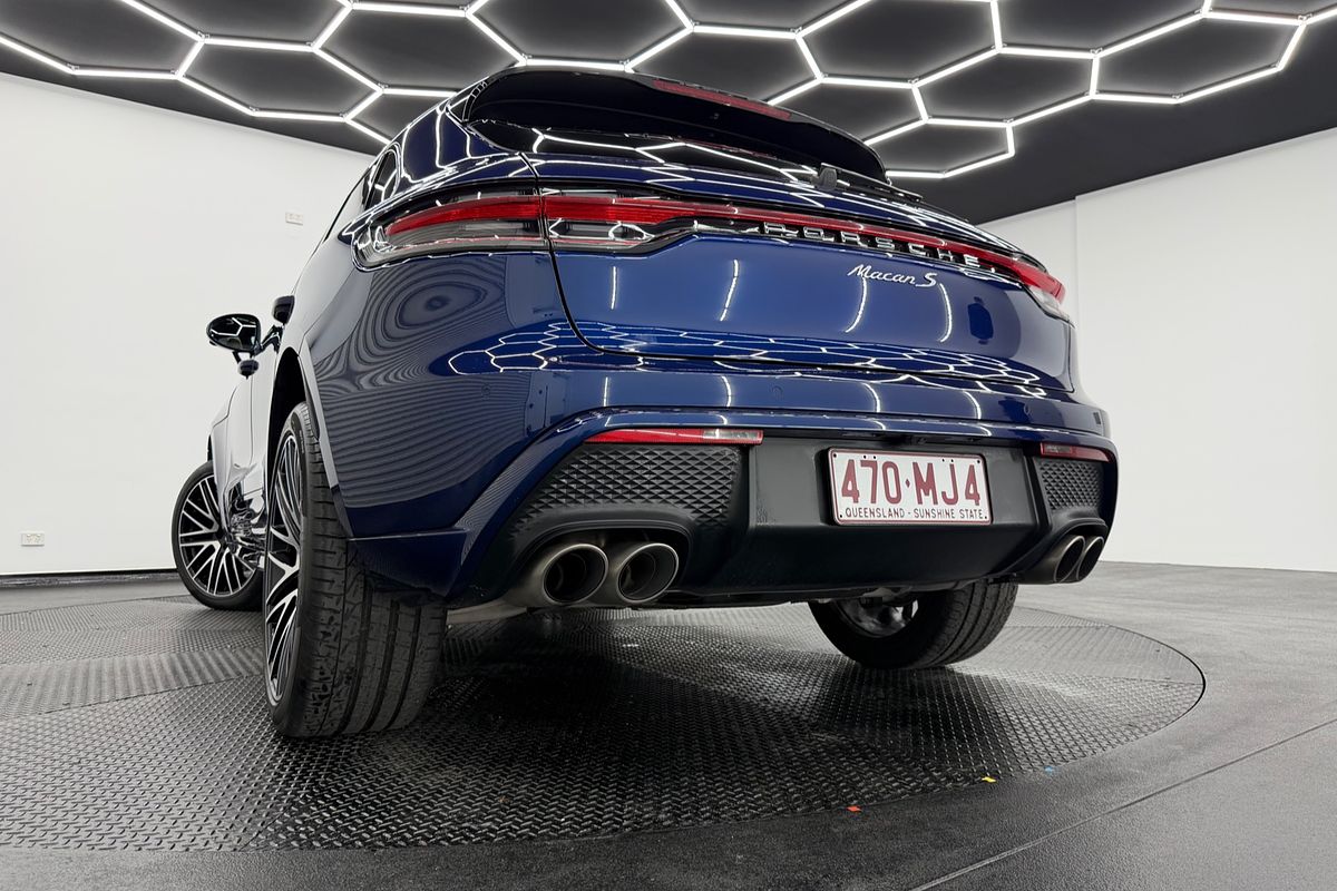 2024 Porsche Macan S 95B