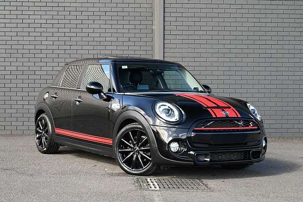 2018 MINI Hatch Cooper S F55 LCI