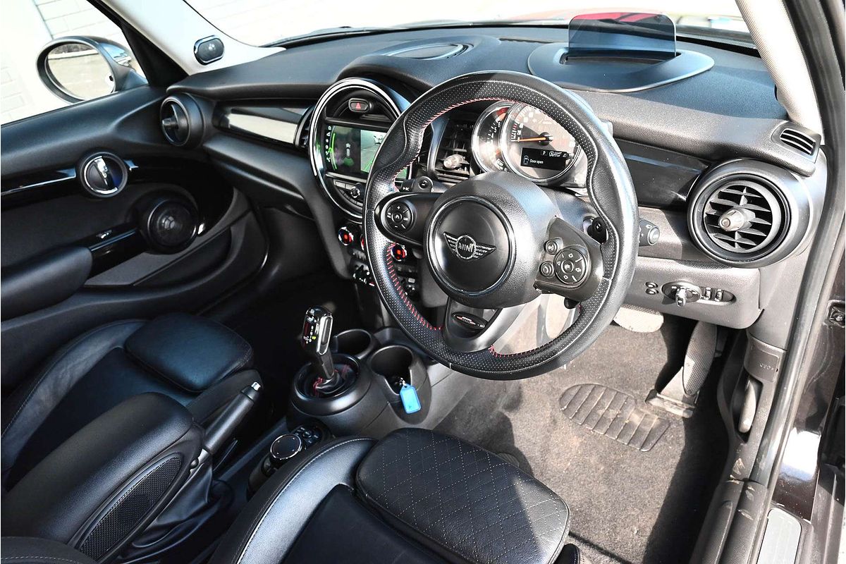 2018 MINI Hatch Cooper S F55 LCI