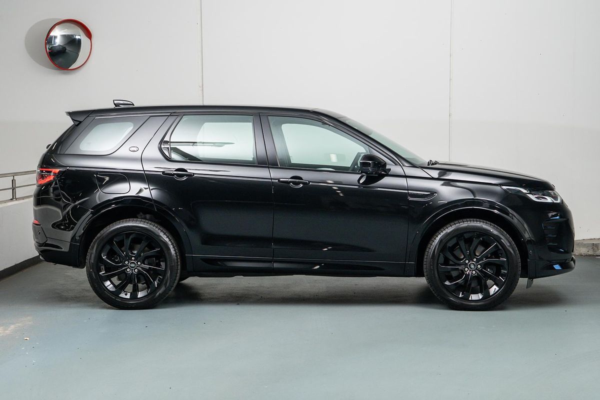 2025 Land Rover Discovery Sport P250 Dynamic SE L550