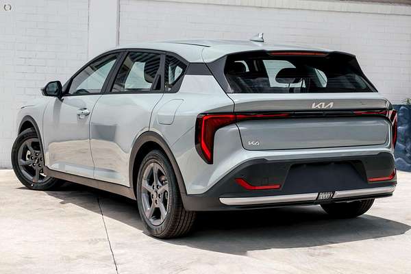 2026 Kia K4 S CL4m thumb-3