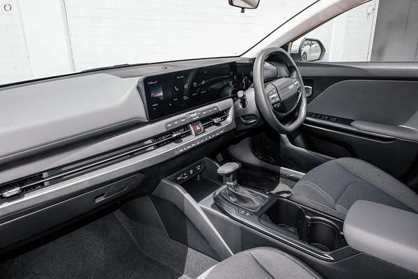 2026 Kia K4 S CL4m thumb-6