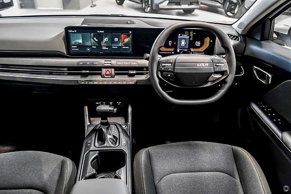 2026 Kia K4 S CL4m thumb-8