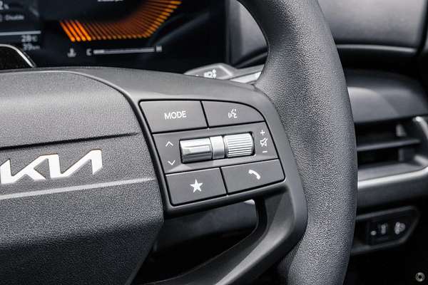 2026 Kia K4 S CL4m thumb-12