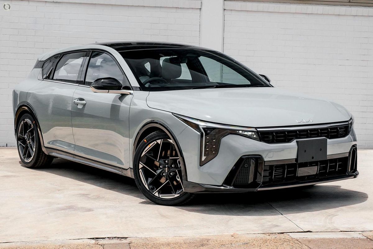 2026 Kia K4 GT-Line CL4m