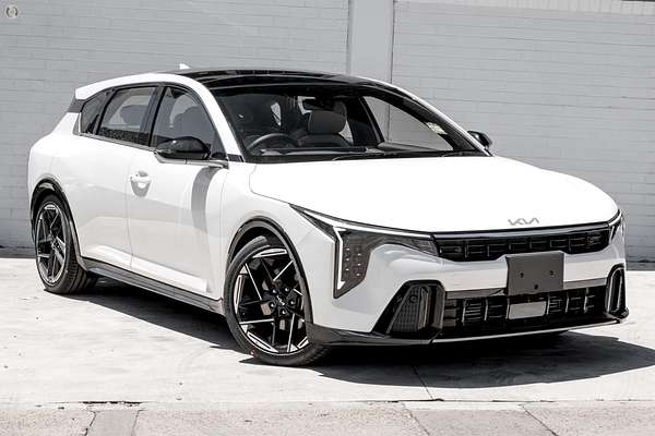 2026 Kia K4 GT-Line CL4m