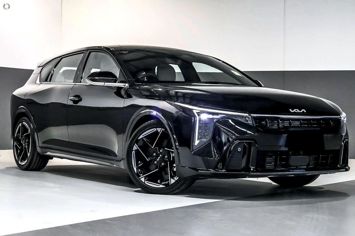 2026 Kia K4 GT-Line CL4m