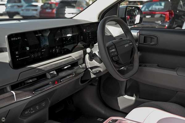 2026 Kia EV3 Air Standard Range SV thumb-4