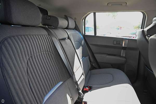 2026 Kia EV3 Air Standard Range SV thumb-8
