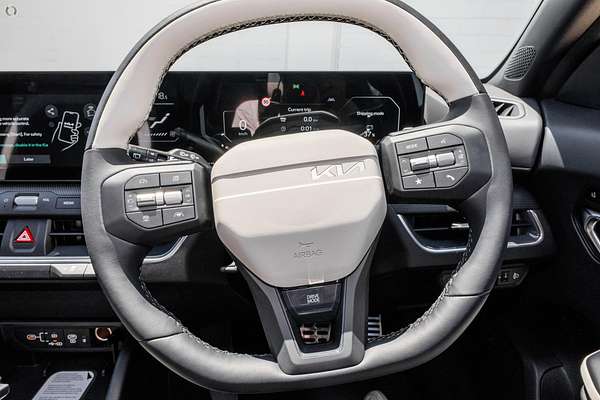2026 Kia K4 GT-Line CL4m thumb-7
