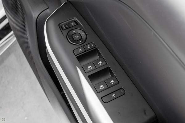 2026 Kia K4 GT-Line CL4m thumb-13
