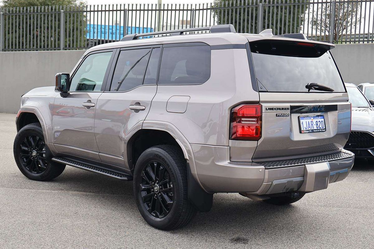 2025 Toyota Landcruiser Prado VX GDJ251R