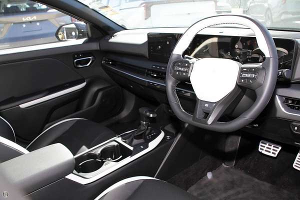 2026 Kia K4 GT-Line CL4m thumb-8