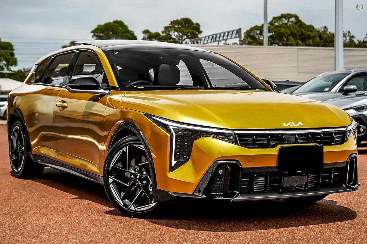 2026 Kia K4 GT-Line CL4m