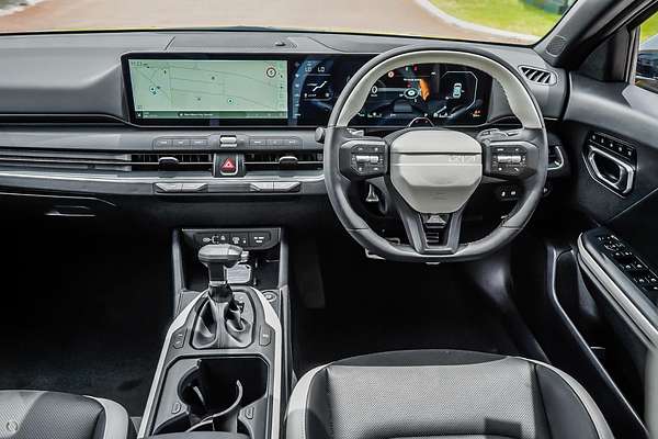 2026 Kia K4 GT-Line CL4m thumb-6