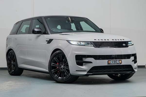 2025 Land Rover Range Rover Sport D350 Dynamic HSE L461