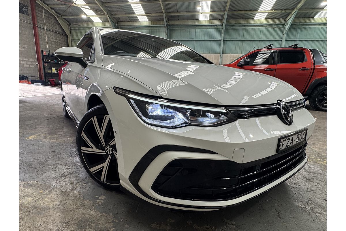 2021 Volkswagen Golf 110TSI R-Line 8