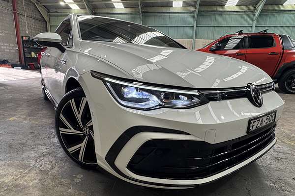 2021 Volkswagen Golf 110TSI R-Line 8