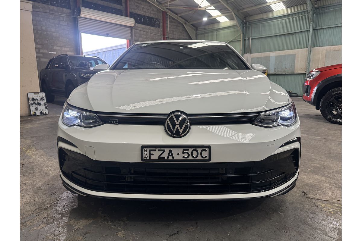 2021 Volkswagen Golf 110TSI R-Line 8