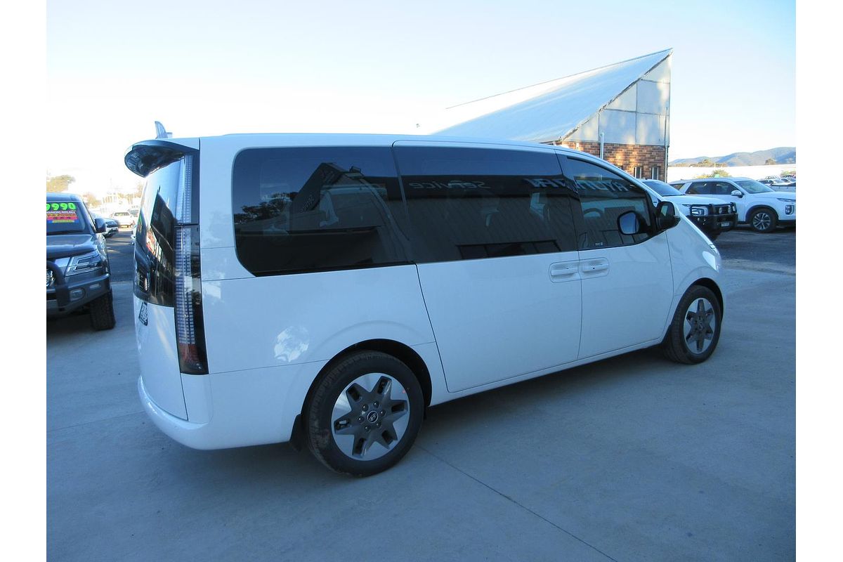 2026 Hyundai STARIA US4.V4