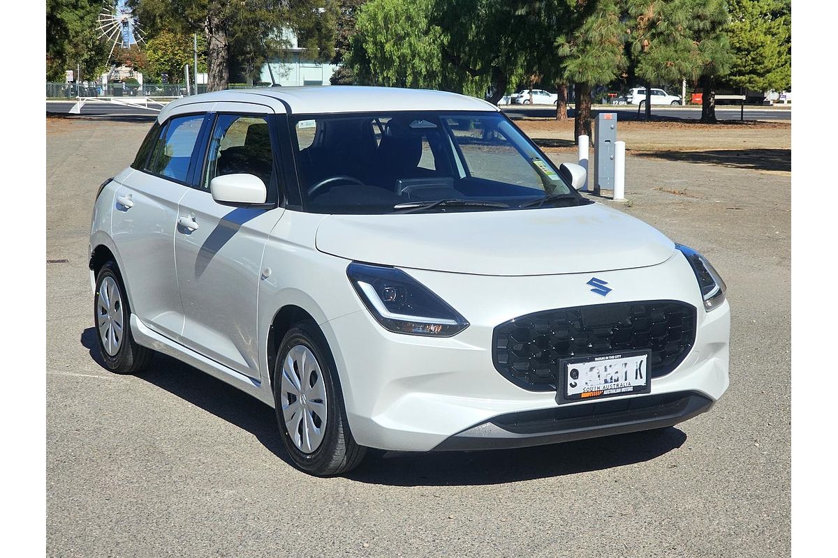 2026 Suzuki Swift Hybrid UZ