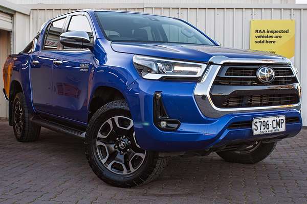 2021 Toyota Hilux SR5 GUN126R 4X4 thumb-0