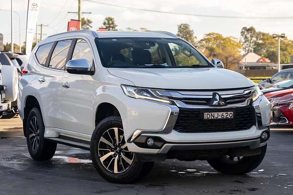 2017 Mitsubishi Pajero Sport GLS QE
