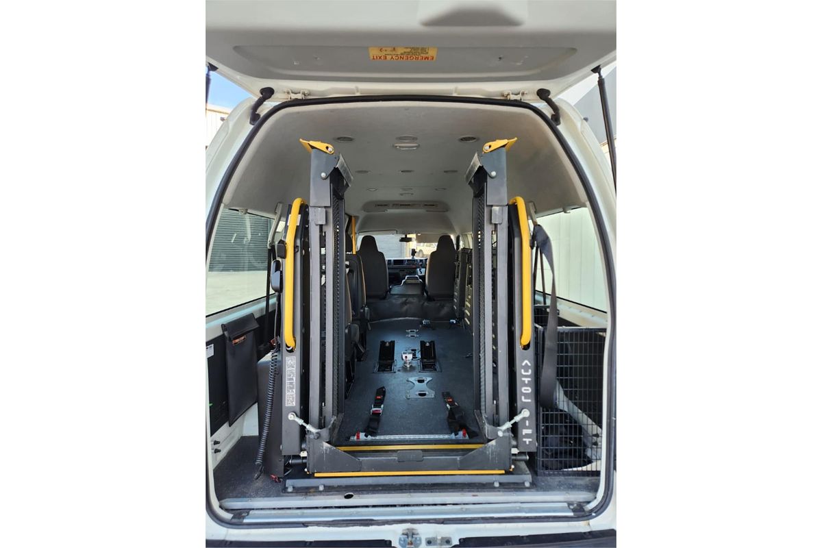 2016 Toyota Hiace COMMUTER KDH223R MY16