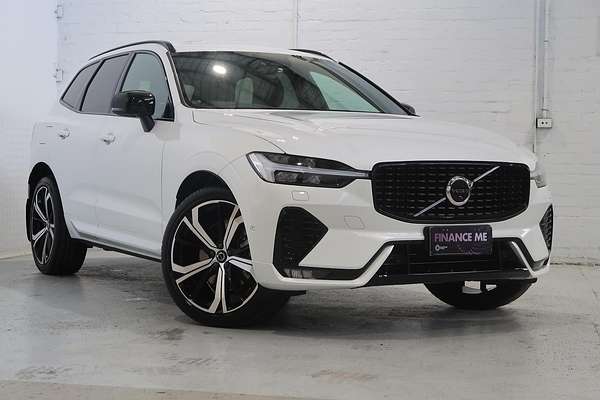2021 Volvo XC60 B6 R-Design