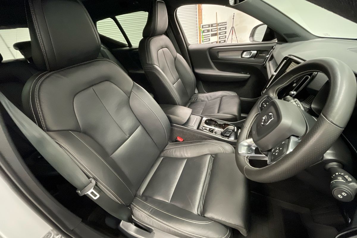 2021 Volvo Unknown