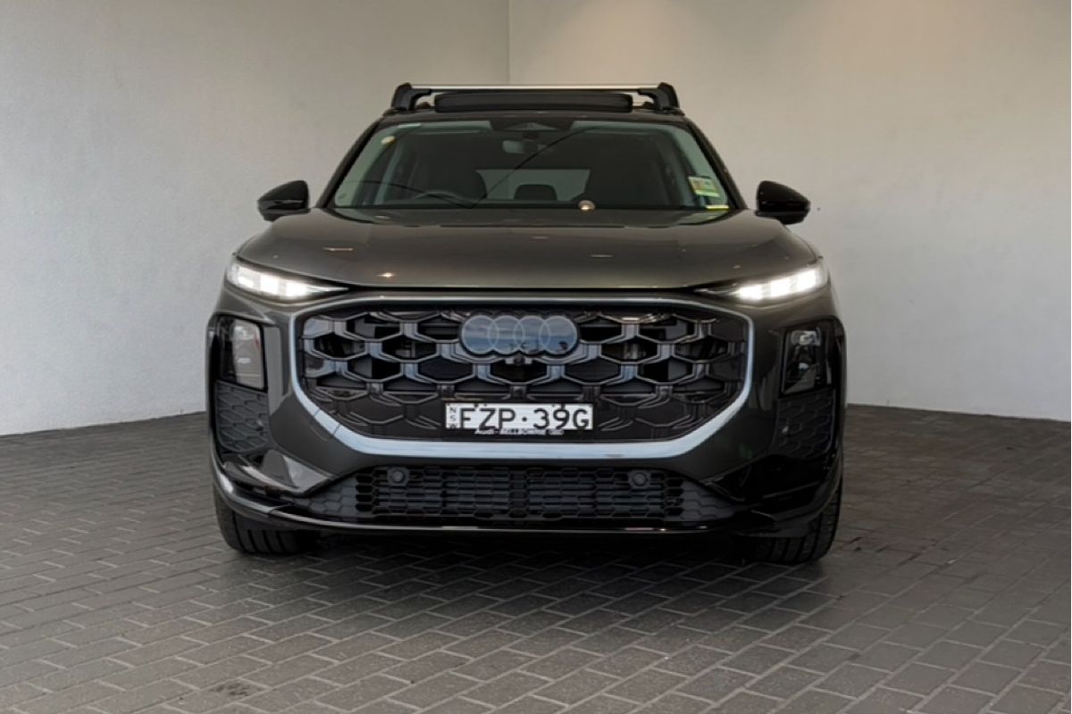 2026 Audi Q3 TFSI 150kW Launch Edition FJ