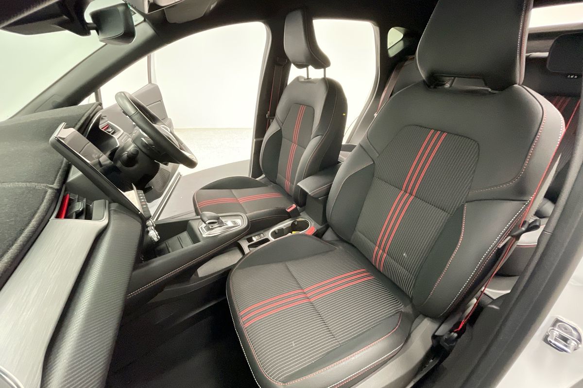 2022 Renault Captur R.S. Line XJB