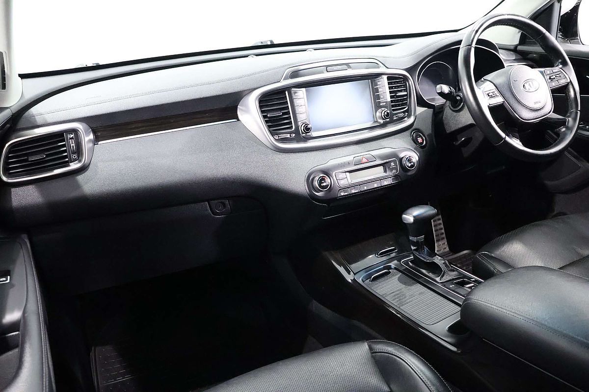 2019 Kia Sorento SLi UM