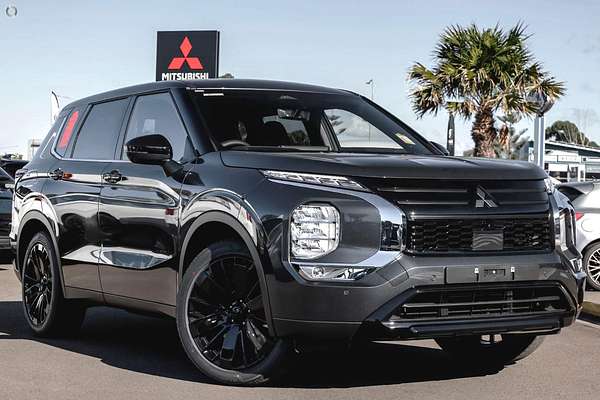2026 Mitsubishi Outlander Black Edition ZM