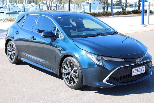 2020 Toyota Corolla ZR Hybrid ZWE211R
