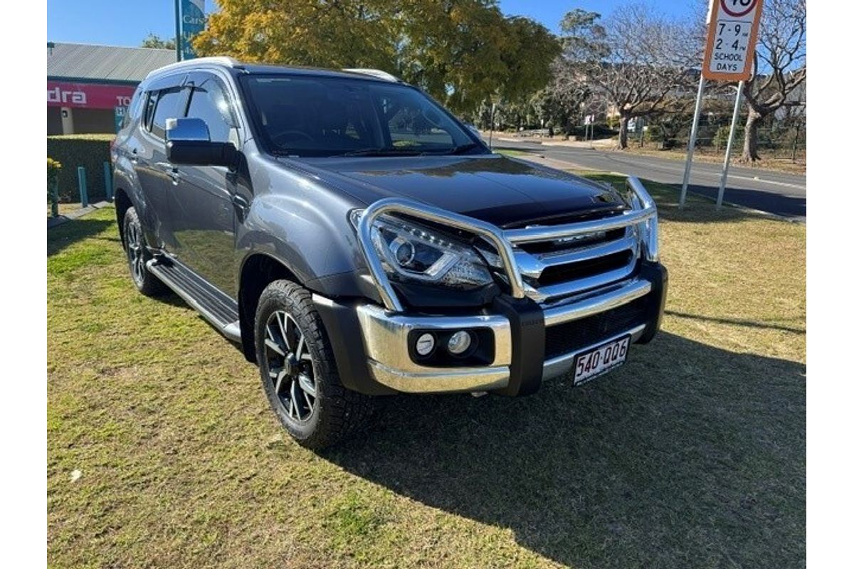2021 Isuzu MU-X LS-T