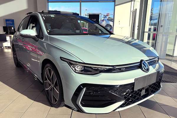 2025 Volkswagen Golf 110TSI R-Line 8.5