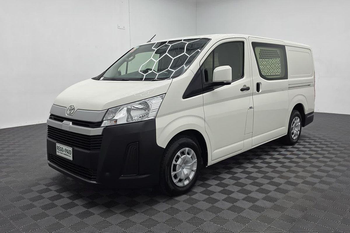 2021 Toyota Hiace GDH300R LWB image 11