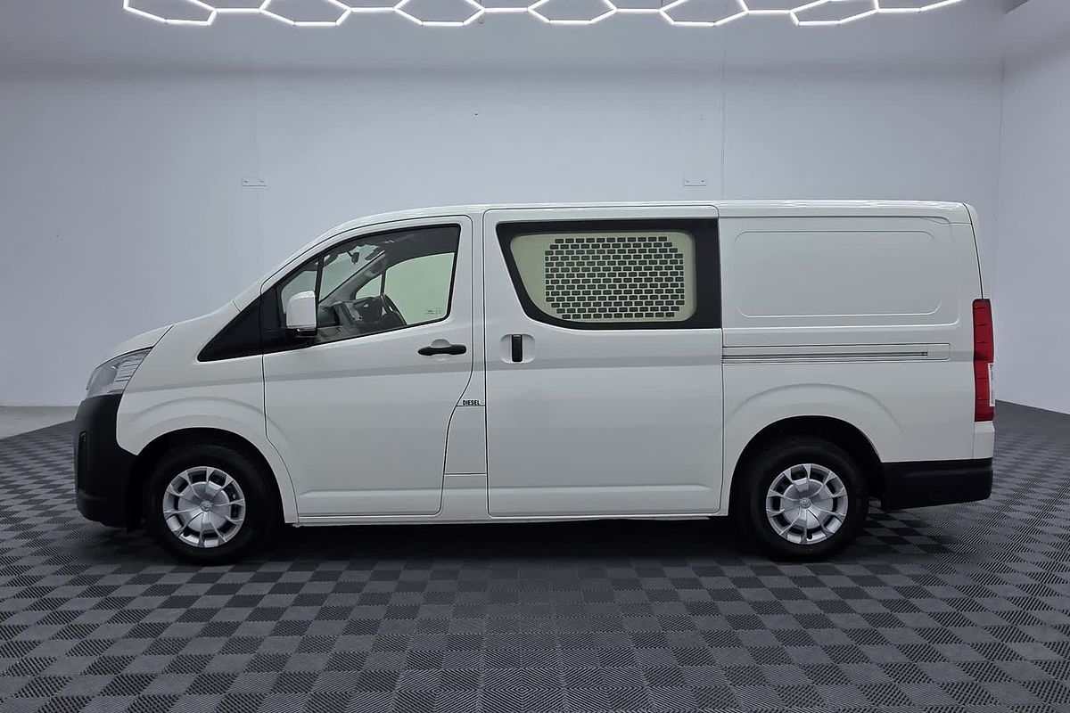 2021 Toyota Hiace GDH300R LWB image 13