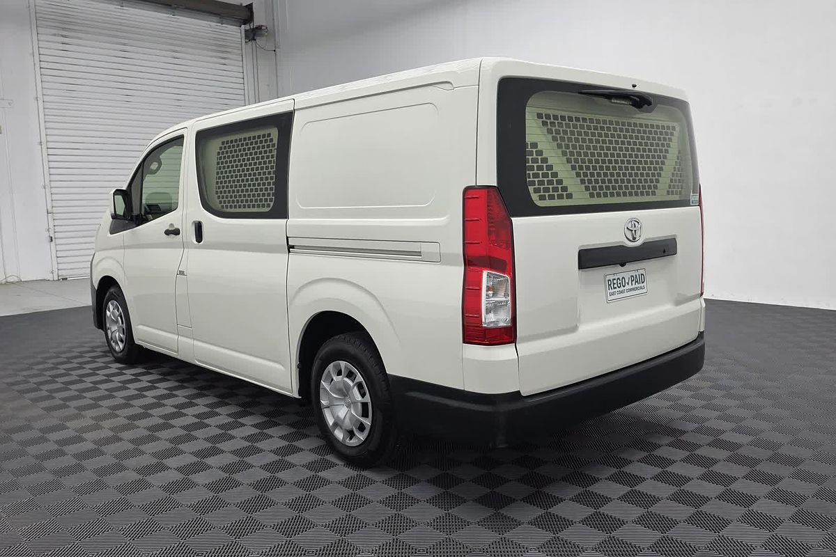 2021 Toyota Hiace GDH300R LWB image 14