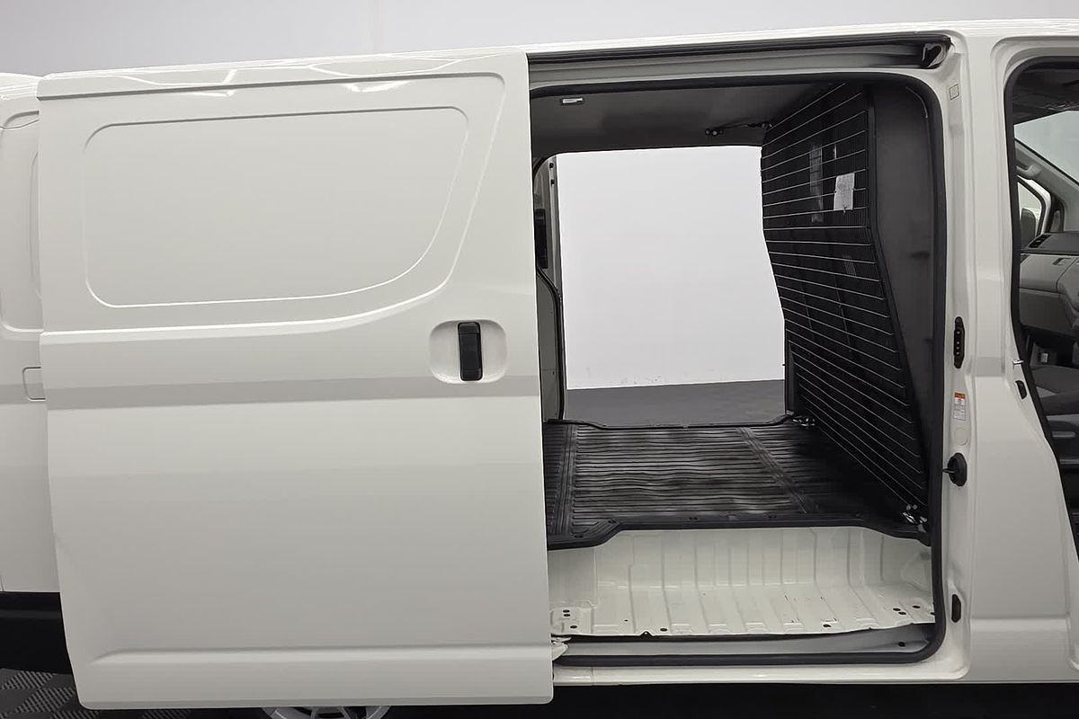 2021 Toyota Hiace GDH300R LWB image 23