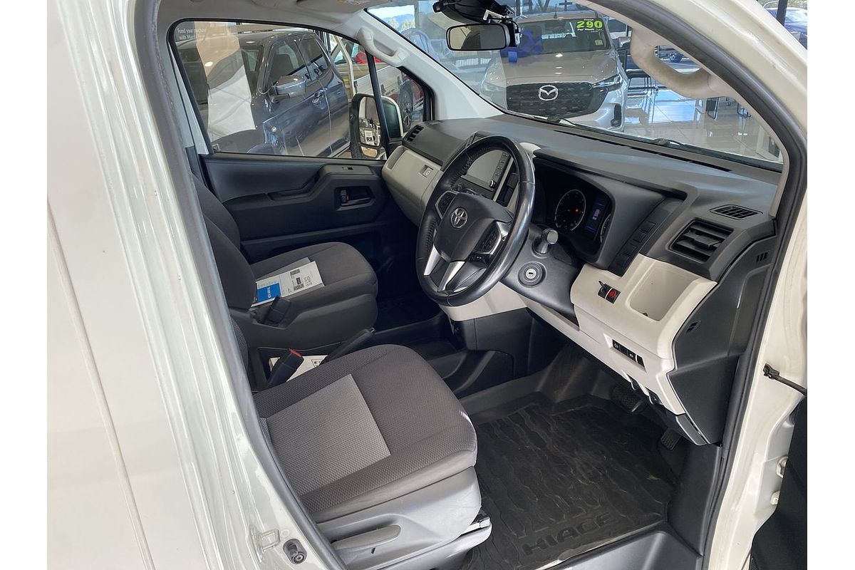 2019 Toyota Hiace Commuter GDH322R ELWB High Roof