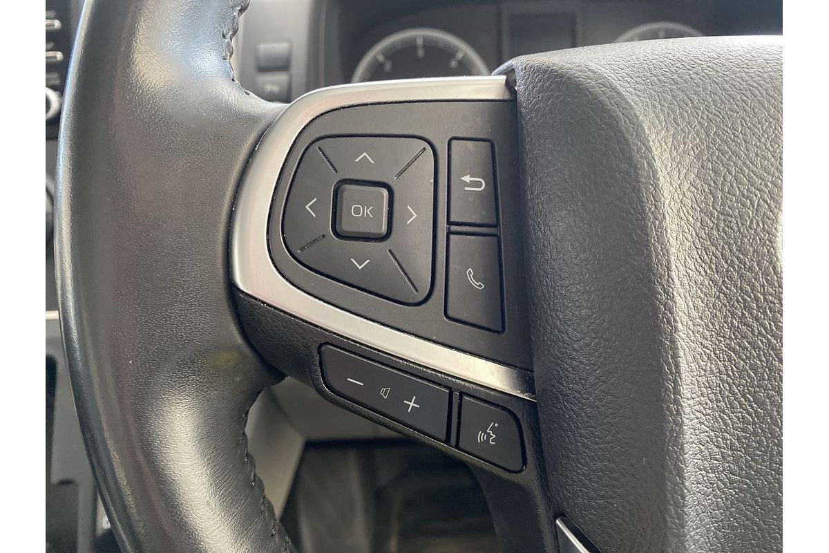 2019 Toyota Hiace Commuter GDH322R ELWB High Roof