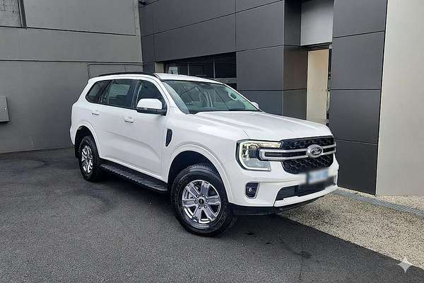 2026 Ford Everest Ambiente 2.0L